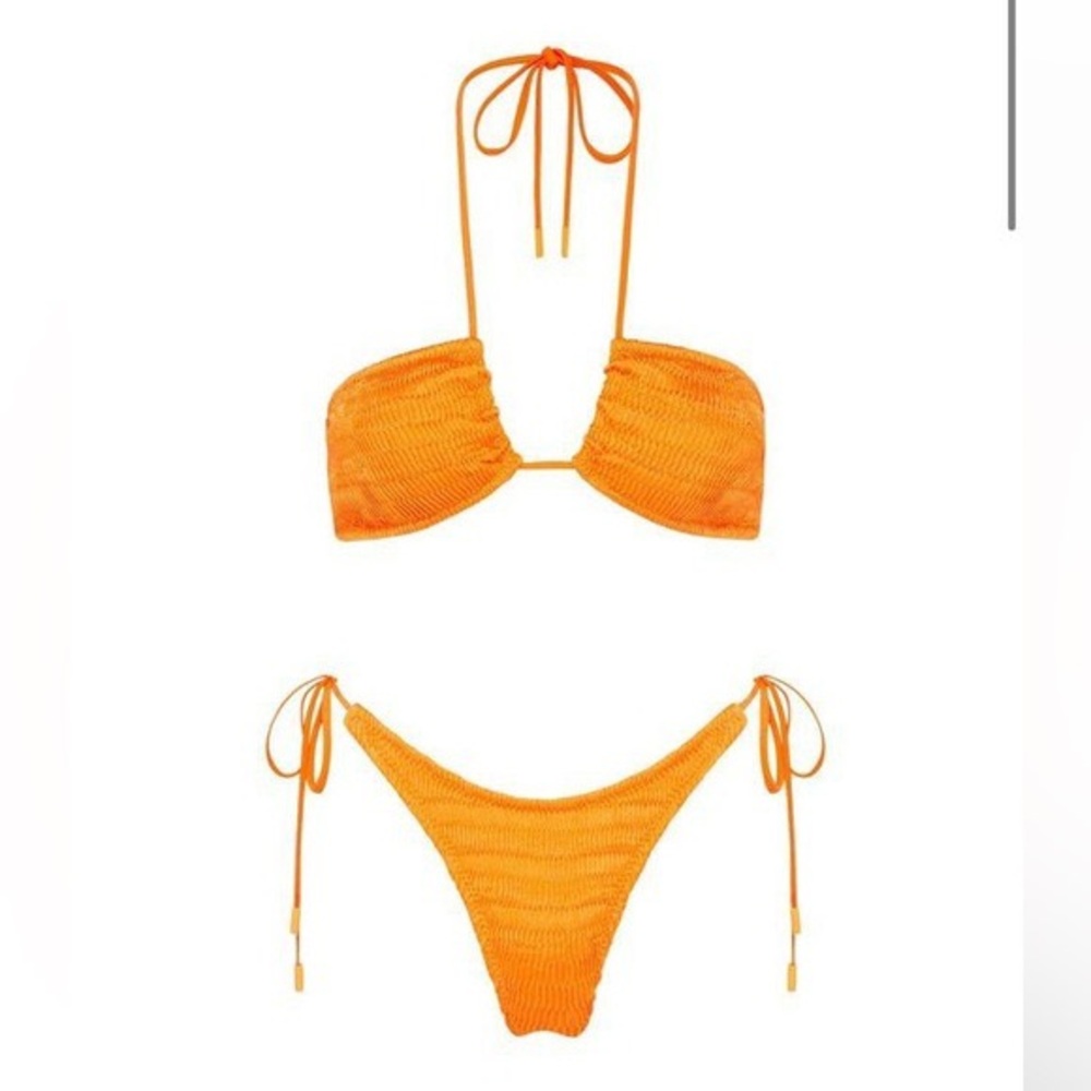 Triangl Aster bathing suit 🍊